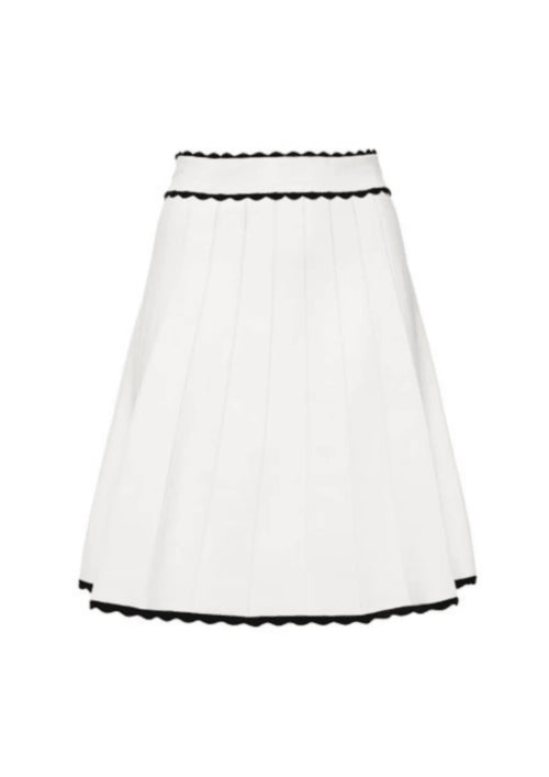 WHITE PLEATED SKIRT