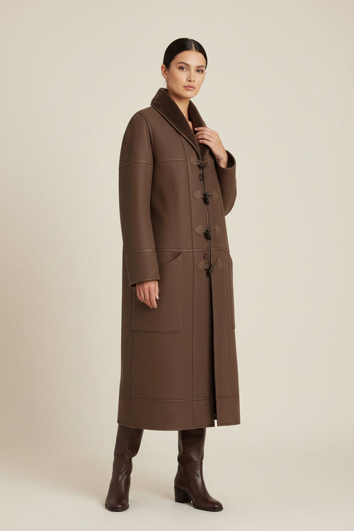 Brauner Wildleder-Maximantel