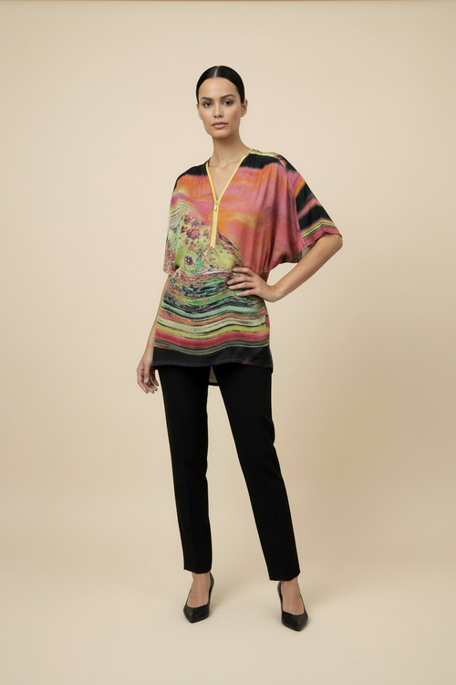 MULTICOLORED OVERSIZED TOP