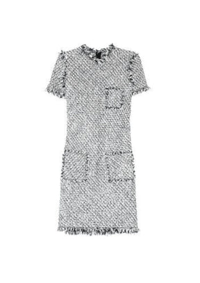 ROBE EN TWEED BLEU EFFILOCHÉ