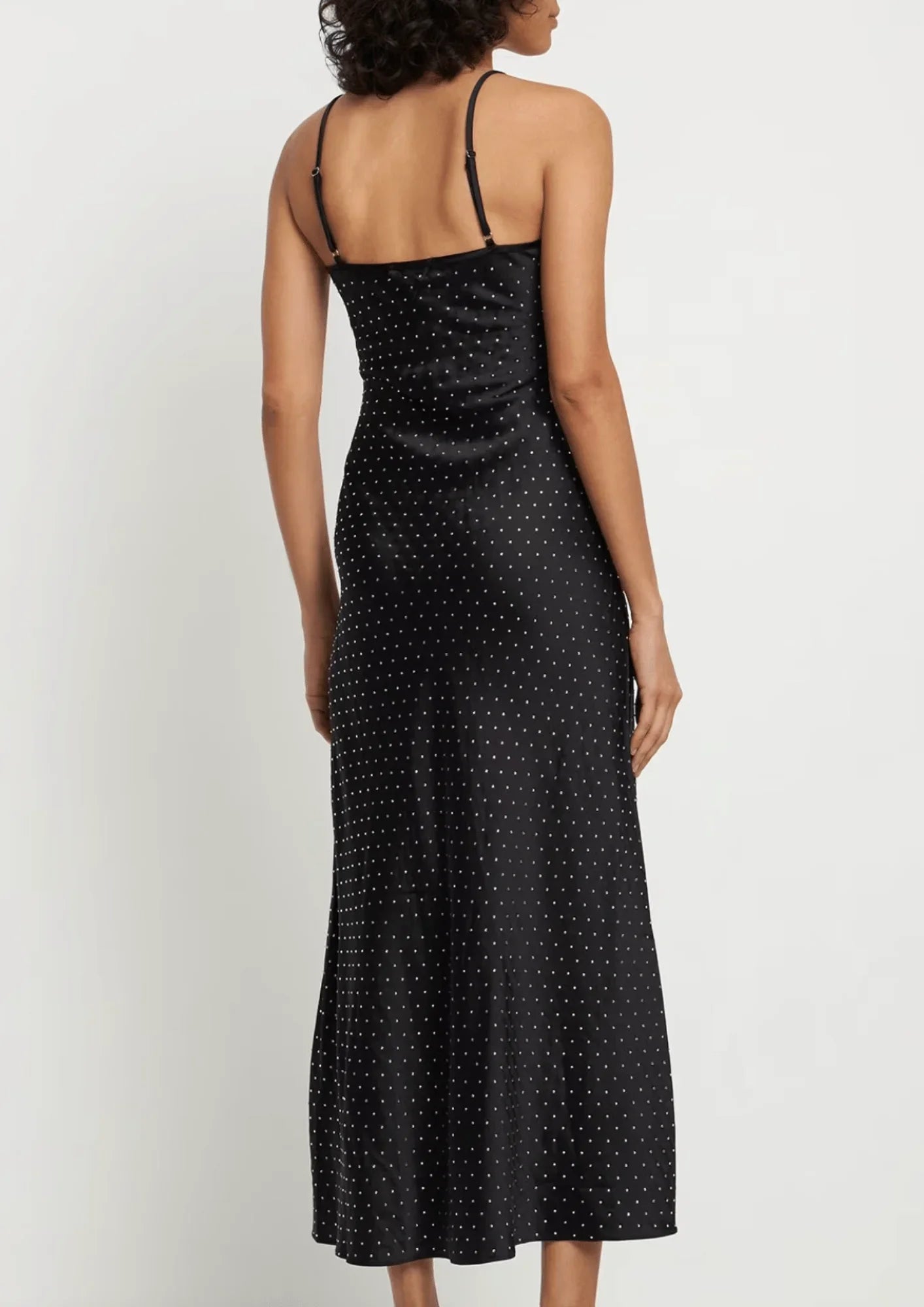 Robe midi satinée ornée