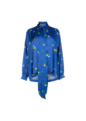 BLAUE BLUSE MIT BLUMENMUSTER