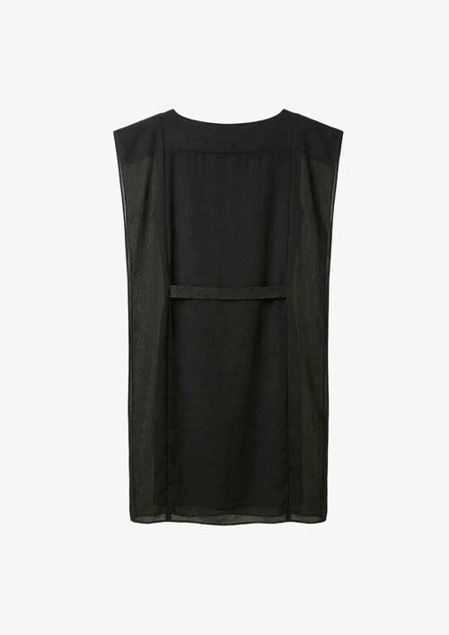 ÄRMELLOSES CHIFFONKLEID IN GRAU