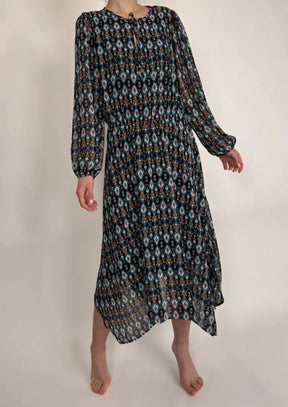 ELASTIC WAIST MIDI DRESS