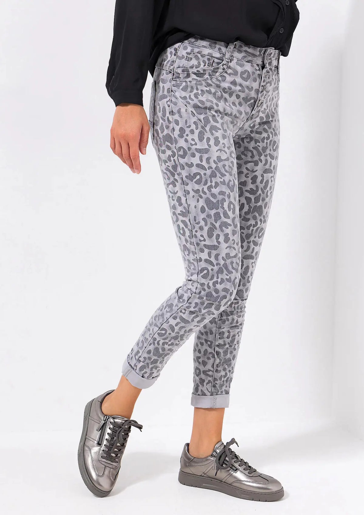 GRAUE LEOPARDEN-JIVE-DENIM-HOSE
