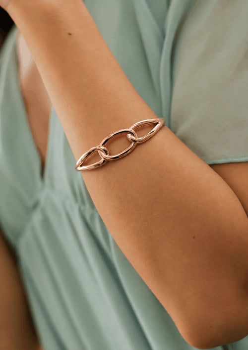 ROSE GOLD AIRY CIRCLE ARMCUFF