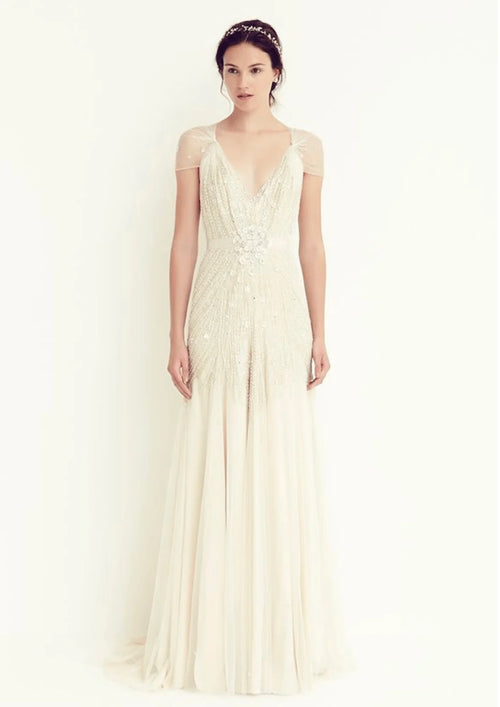 Elfenbeinfarbenes Weidenkleid