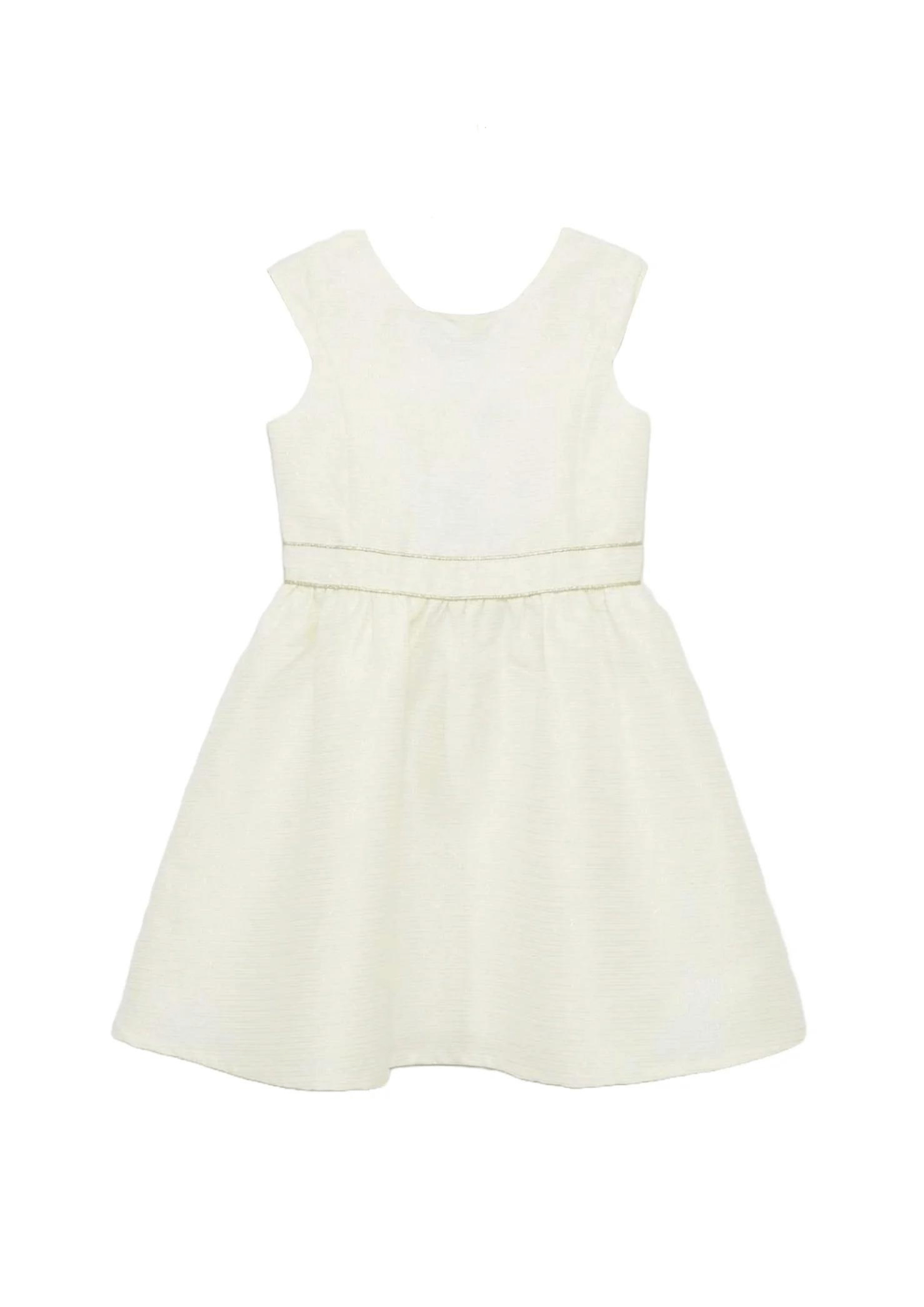 Weißes 6-jähriges Kleid