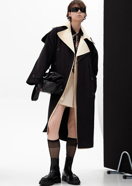 BLACK TRENCH-COAT