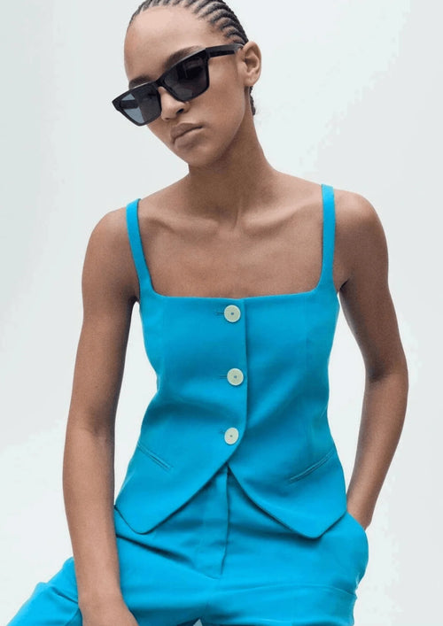 BLUE BACKLESS VEST