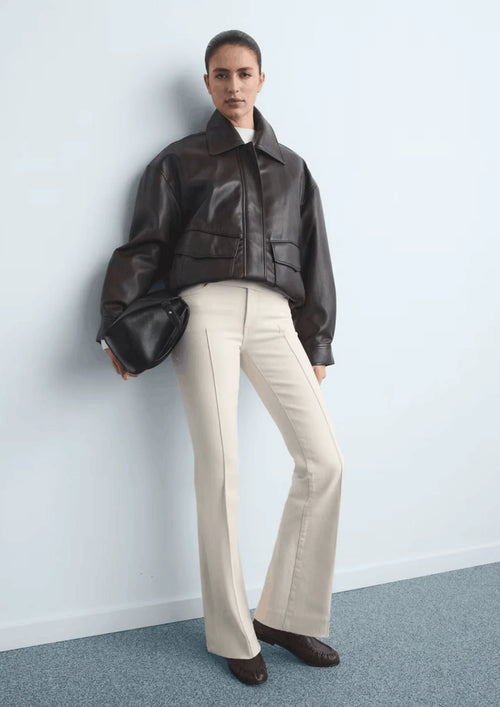 BEIGE FLARED JEANS