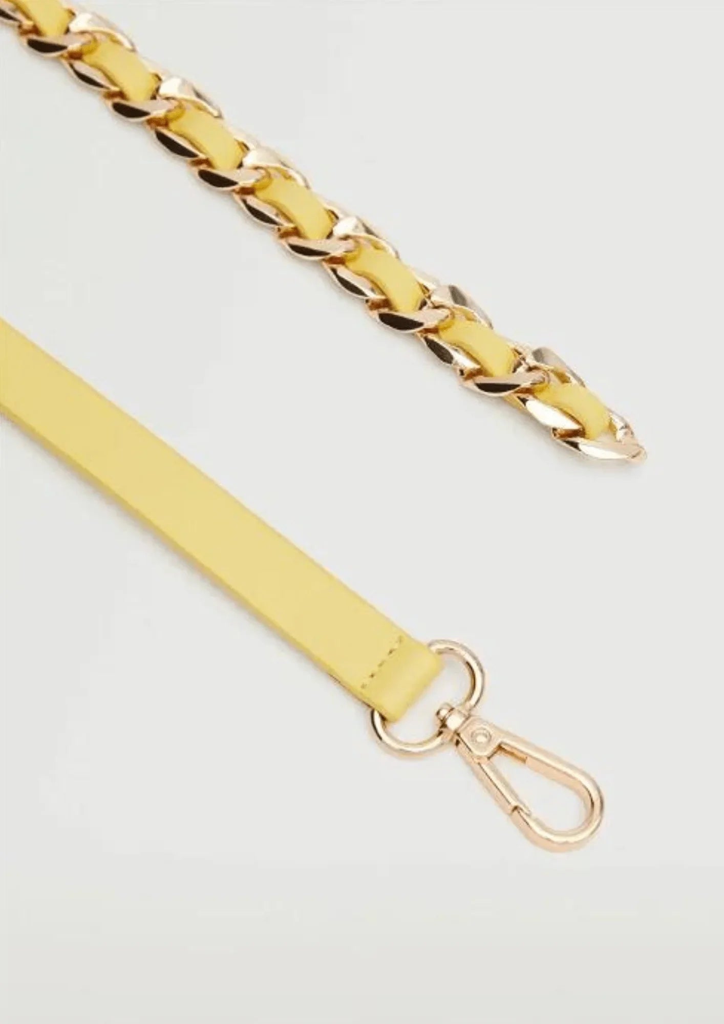 Ceinture jaune avec chaîne