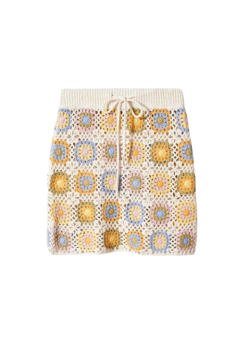 MINIROCK MIT HÄKELN