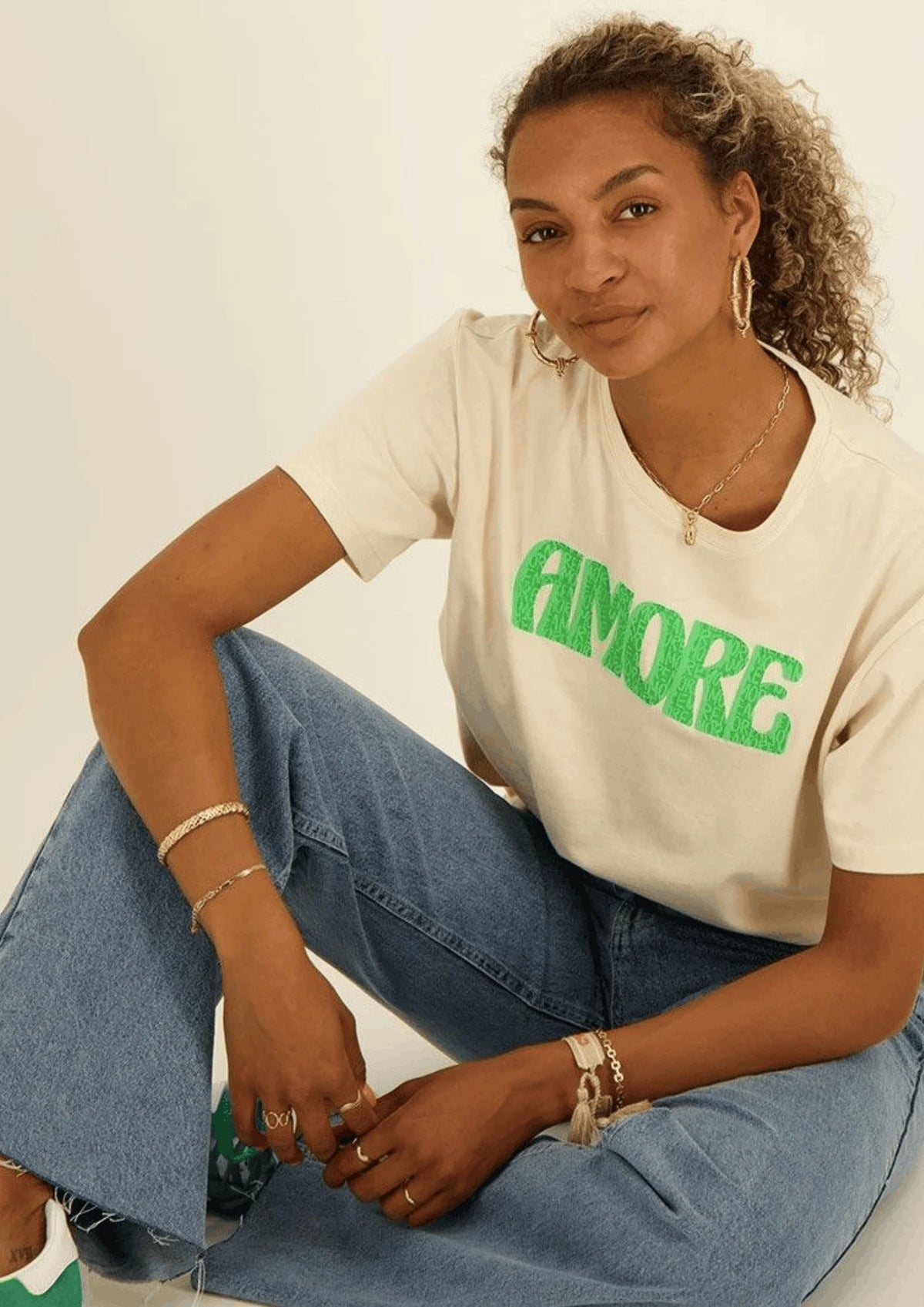 BEIGE AMORE T-SHIRT