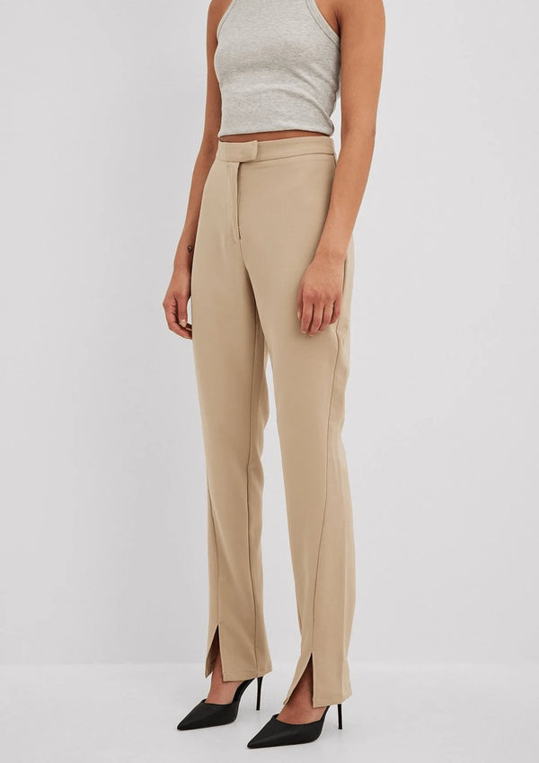 BEIGE FRONT SLIT SUIT PANTS