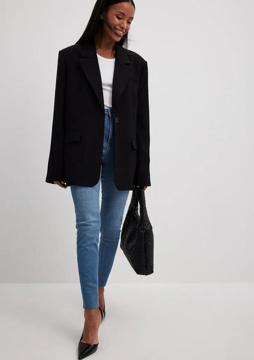 SKINNY-JEANS MIT HOHER TAILLE