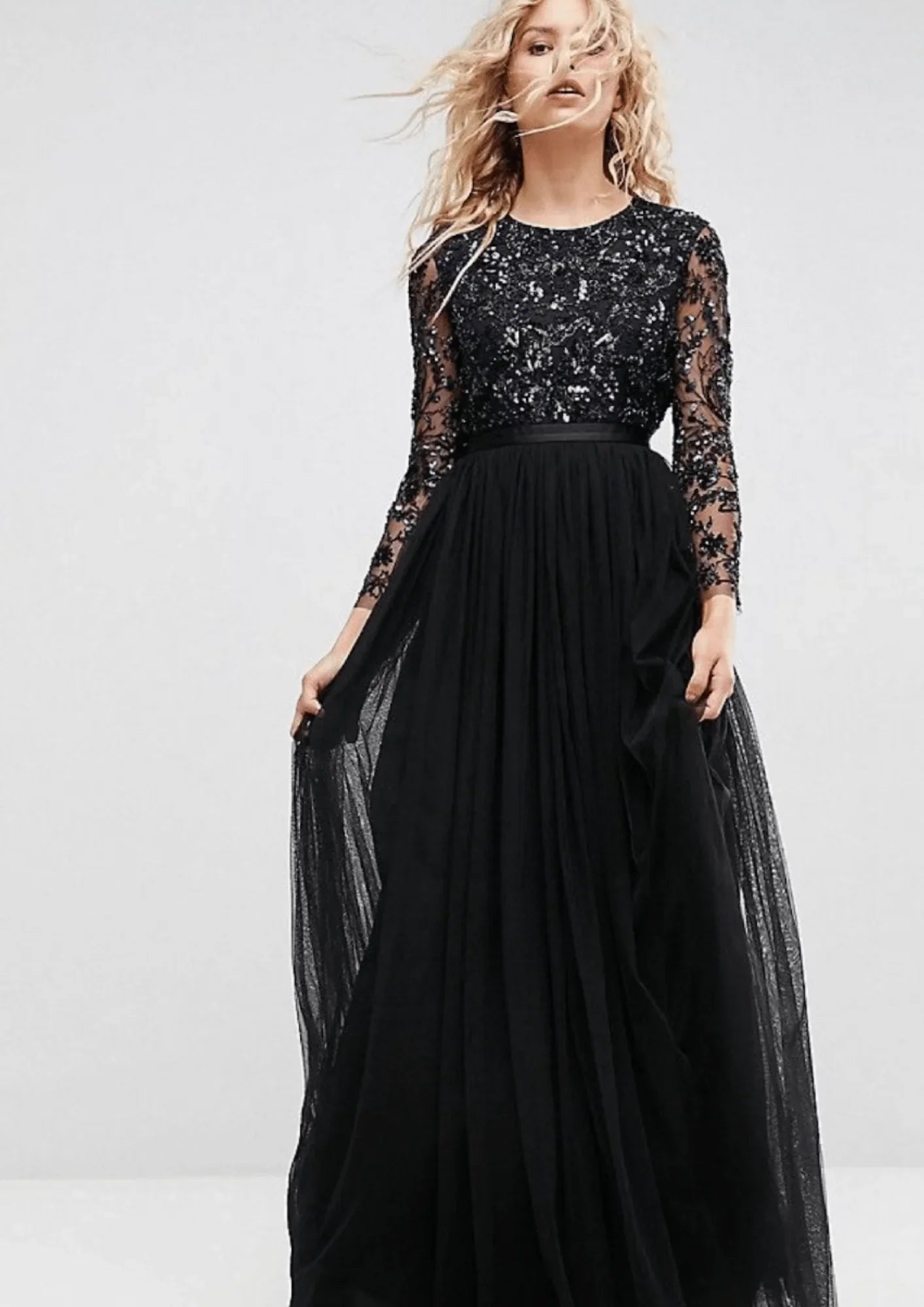 BLACK EMBROIDERED MAXI DRESS