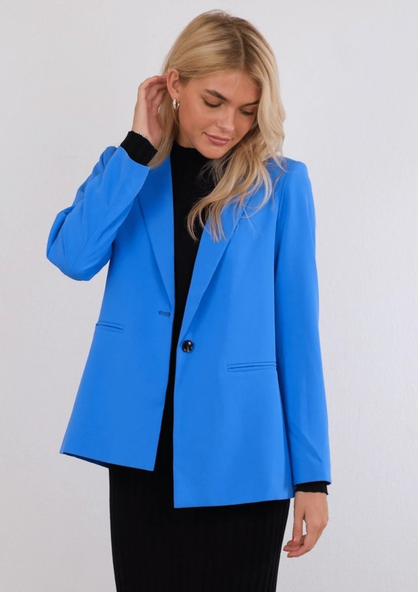 BLUE AVERY BLAZER