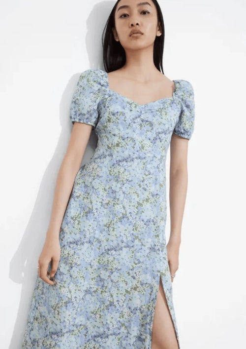 Robe midi florale avec manches bouffées