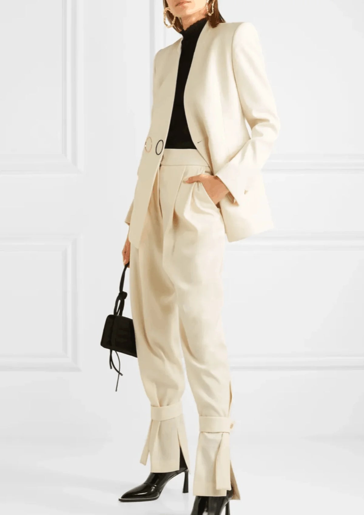 IVORY WOOLEN BLAZER
