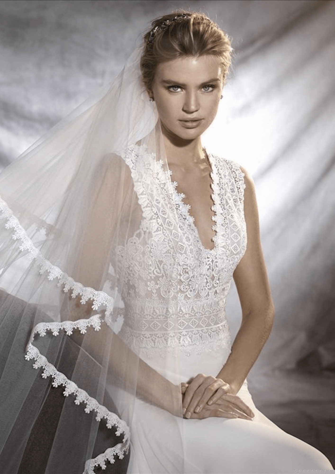 WHITE OROBA WEDDING DRESS