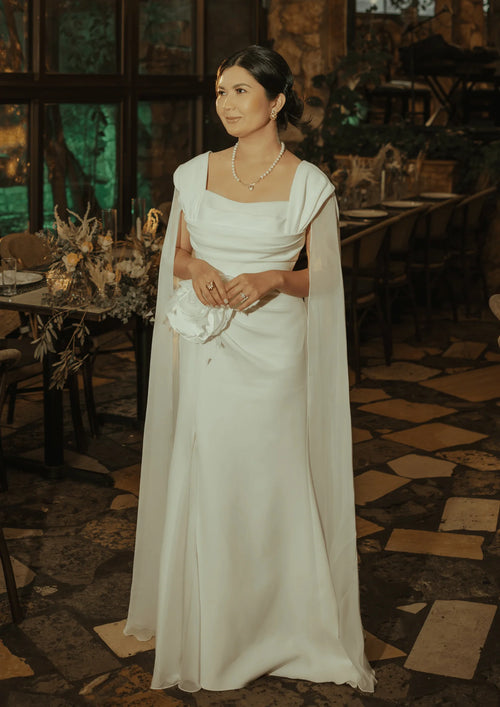 WEISSES BLUMEN-HOCHZEITSKLEID