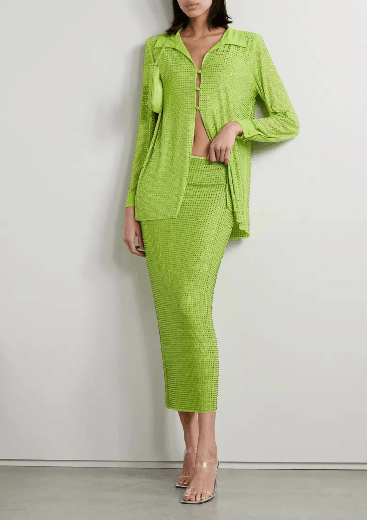 GRÜNES MESH-SHIRT MIT KRISTALLVERZIERUNG