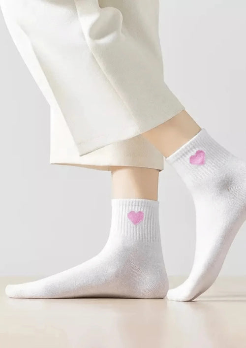 Chaussettes de coeur blanc et rose