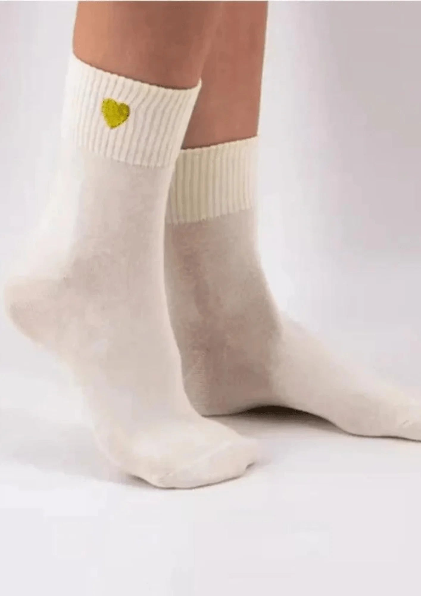 Chaussettes de cœur doré beige