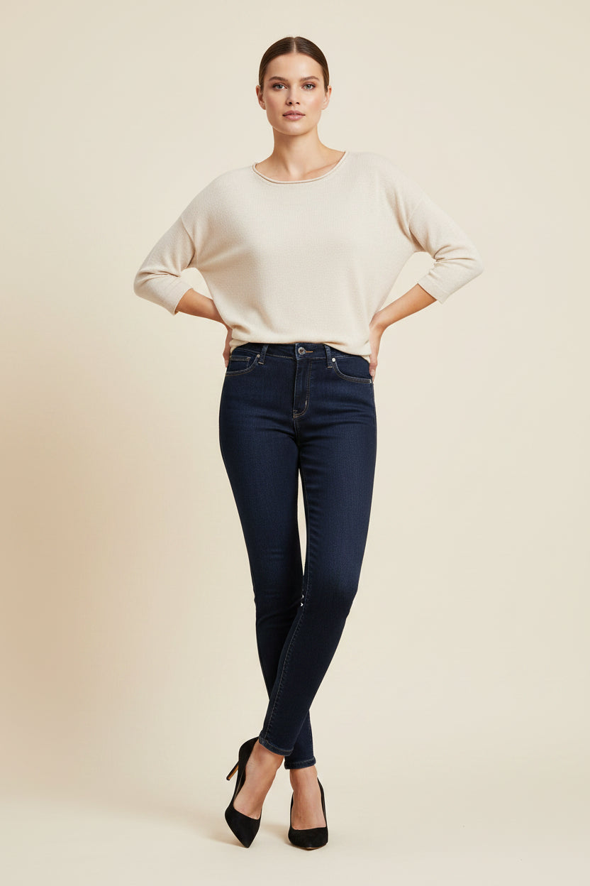 PANTALON EN JEAN COUPE AJUSTÉE