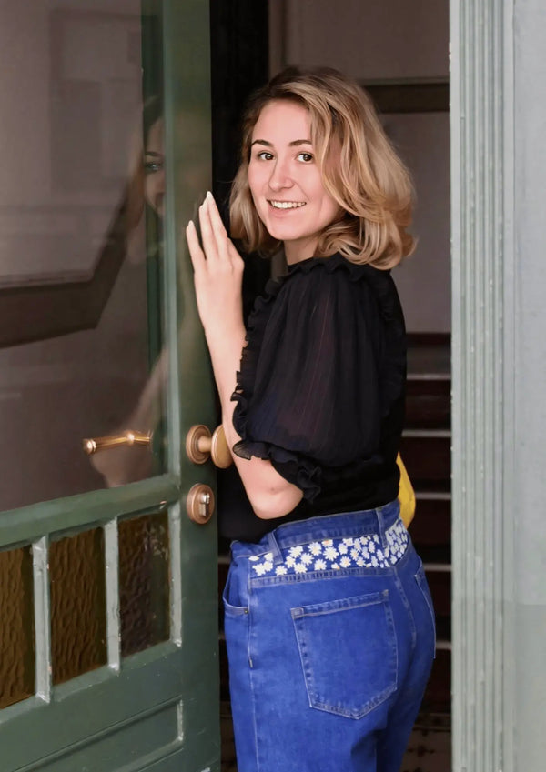 MARGUERITE NAVY BLUE JEANS
