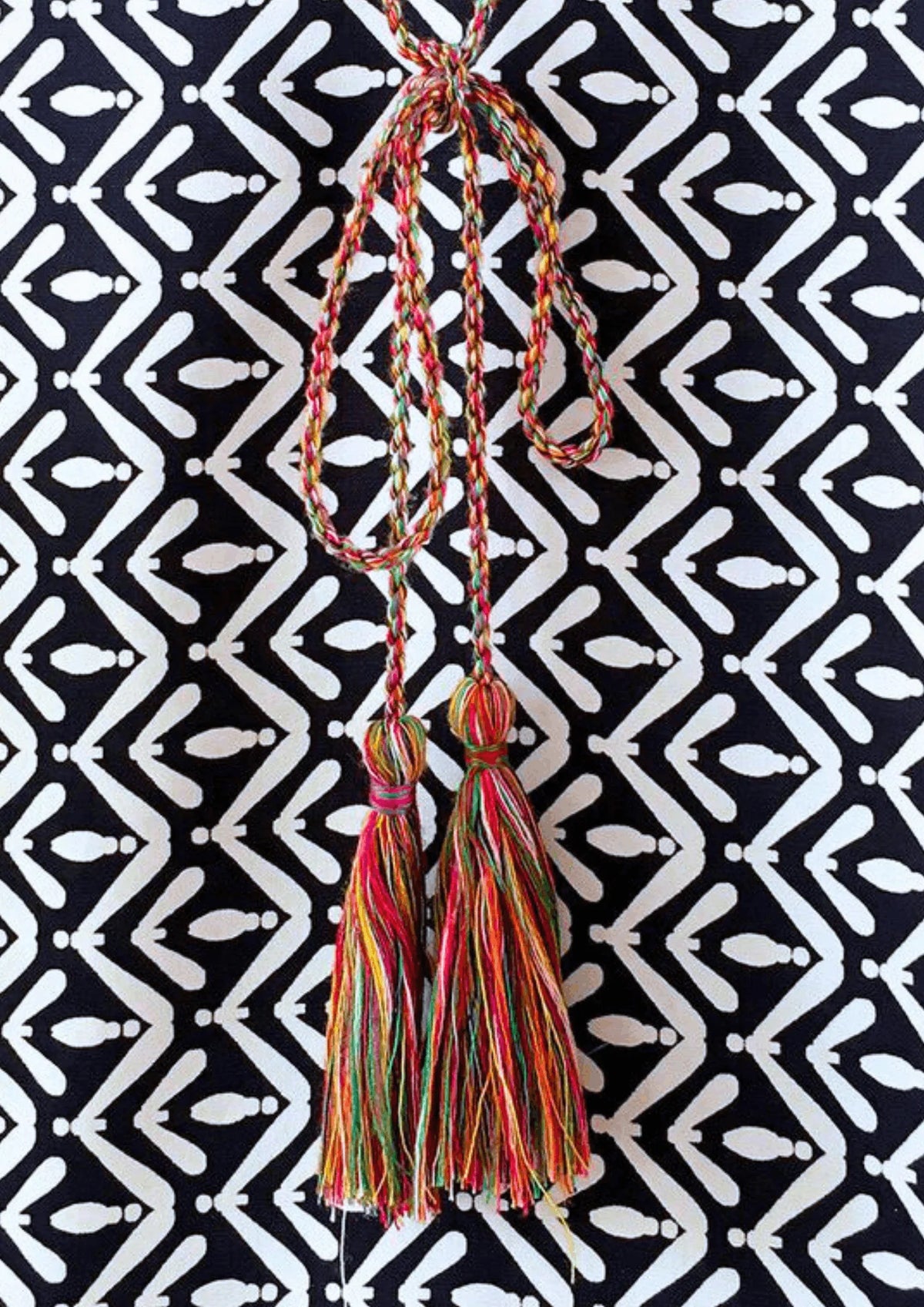 TASSEL GEOMETRIC TANK TOP