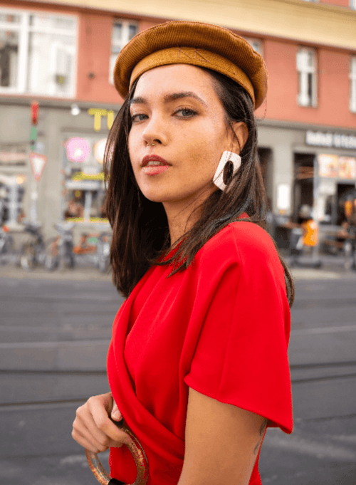 WHITE MANDALENA EARRINGS