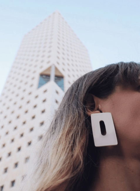 WHITE FUNDAMENTAL EARRINGS