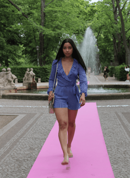 Gestreiftes gekräuseltes Wrap Playsuit