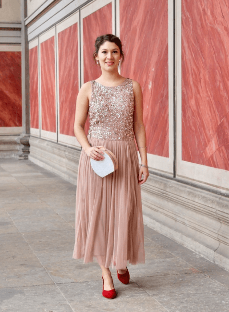 Blush ärmellose Paillettenkleid