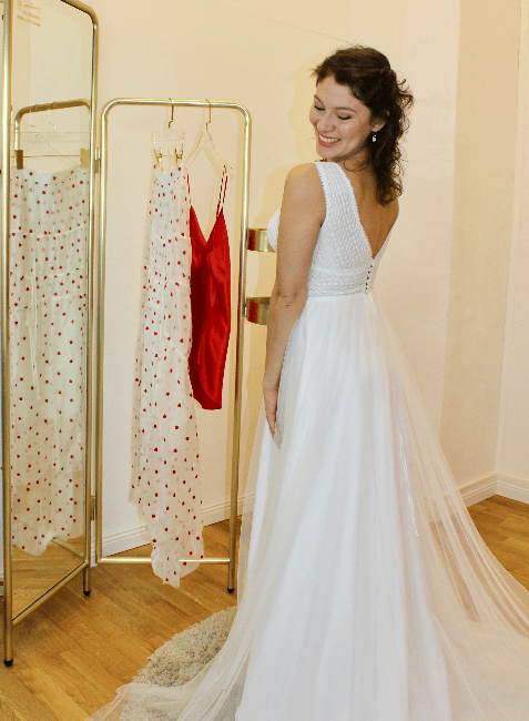 Weißes Hochzeitskleid