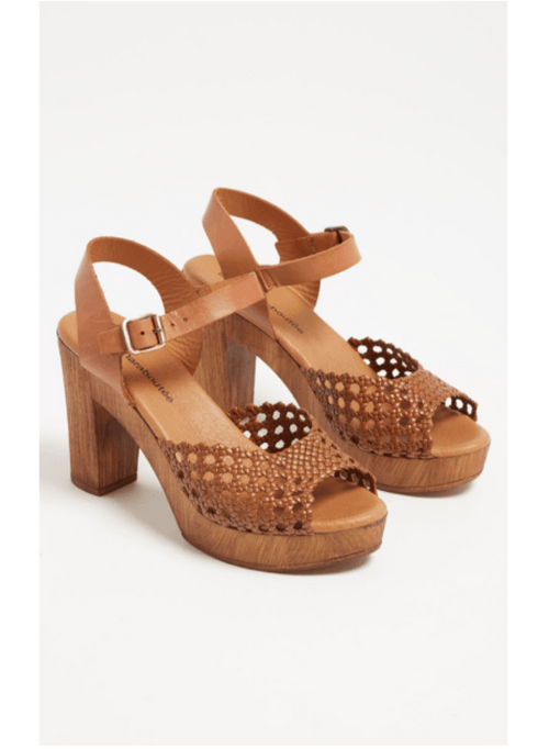 Braune heelierte Sandalen