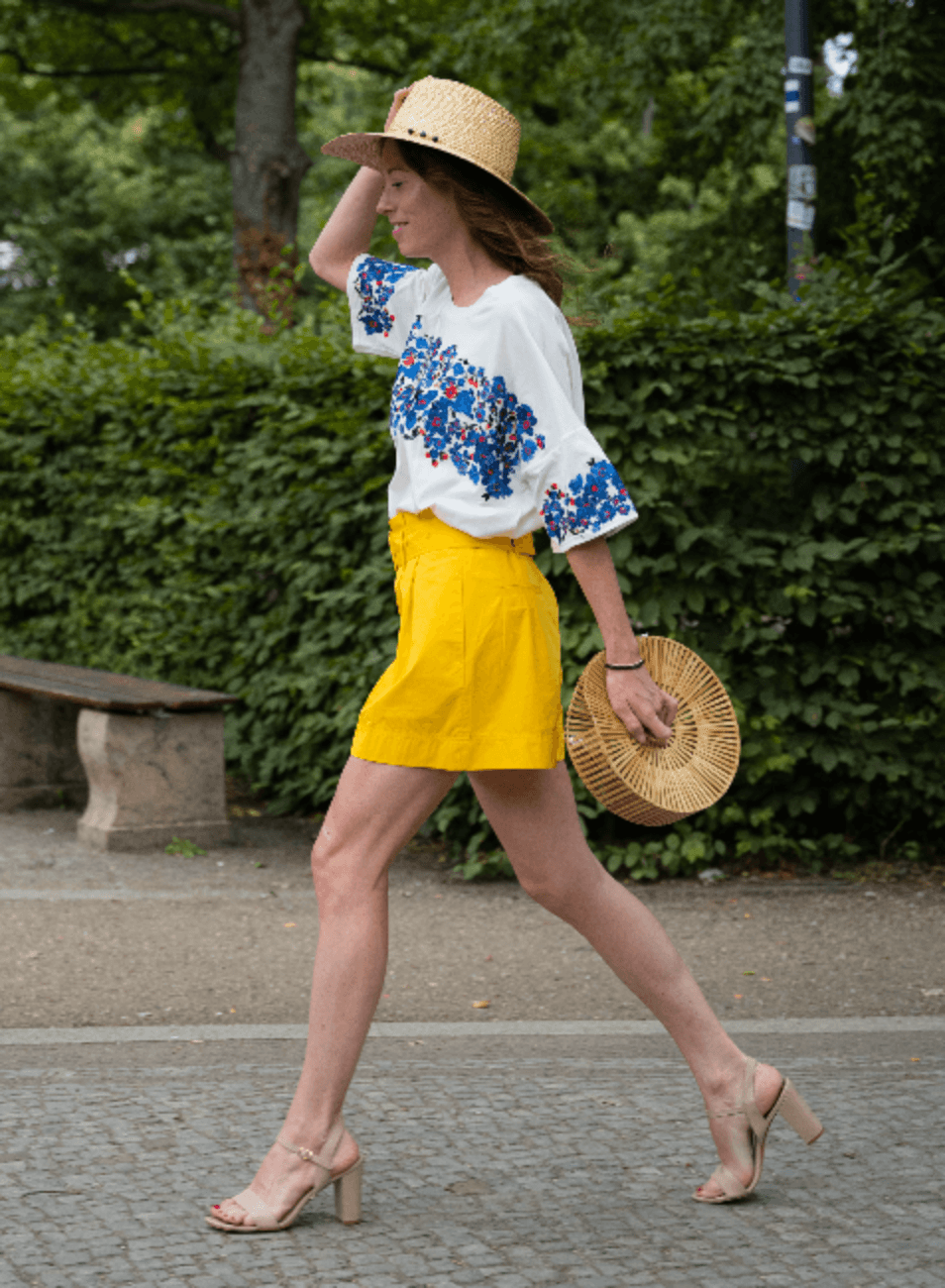 YELLOW BELTED SHORTS